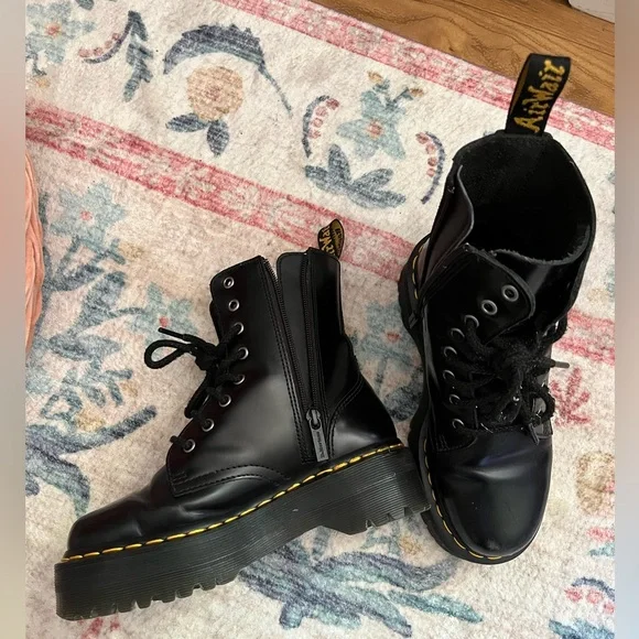 Dr.Martens Jadon Smooth Leather Platform Boots - Picture 7 of 9